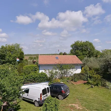 Mladen 1860 Apartamento *