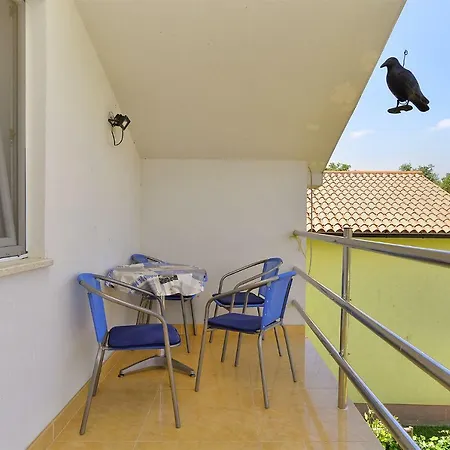 Mladen 1860 Apartament *